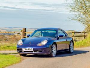 Imagen 22/22 de Porsche 911 Carrera 4 (2001)