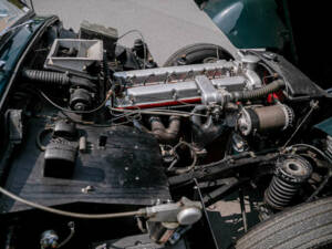 Image 22/50 of Aston Martin DB 2&#x2F;4 Mk I DHC (1954)