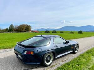 Image 3/17 de Porsche 928 S (1985)