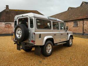 Image 24/50 de Land Rover Defender 110 (2015)