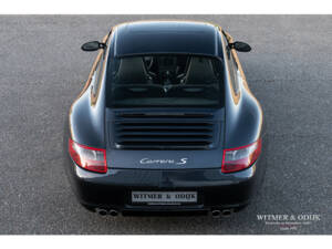 Image 2/34 of Porsche 911 Carrera S (2005)