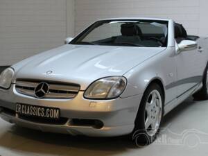 Image 5/8 of Mercedes-Benz SLK 230 Kompressor (1997)