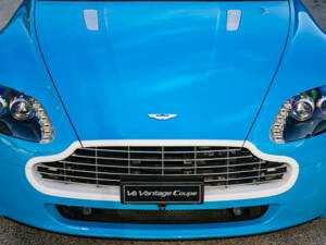 Imagen 29/31 de Aston Martin V8 Vantage (2011)