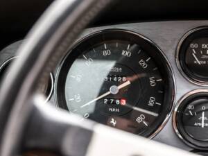 Image 55/65 of Ferrari 365 GTB&#x2F;4 Daytona (1972)