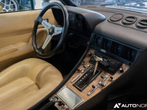 Image 46/49 of Ferrari 400i (1982)