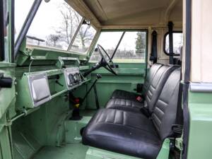 Immagine 14/32 di Land Rover 88 (1969)