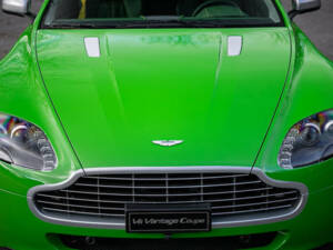Immagine 38/43 di Aston Martin V8 Vantage (2010)