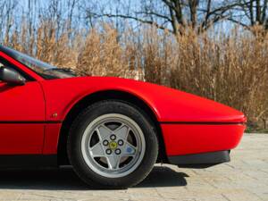 Image 29/50 of Ferrari 208 GTS Turbo (1986)