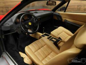 Image 11/19 de Ferrari 328 GTB (1988)