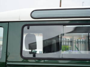 Image 7/35 de Land Rover Defender 90 (1998)
