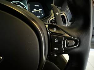 Imagen 35/50 de Aston Martin Vantage V8 (2019)