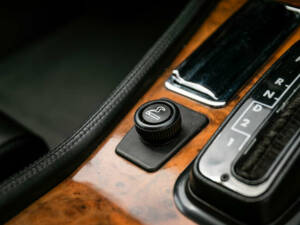 Image 28/45 de Jaguar XJRS 6.0 (1993)