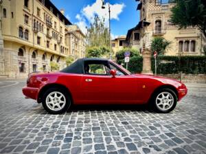 Bild 2/8 von Mazda MX-5 1.6 (1996)