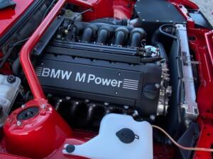 Immagine 111/180 di BMW 316i (1989)