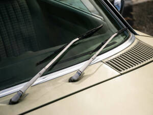 Image 36/43 of Mercedes-Benz 280 SL (1982)