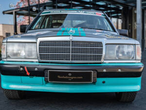 Bild 3/50 von Mercedes-Benz 190 E 2.3-16 (1986)