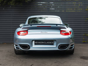 Bild 9/43 von Porsche 911 Turbo (2011)