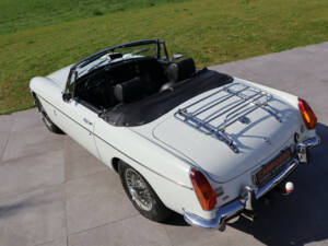 Bild 21/50 von MG MGB (1972)