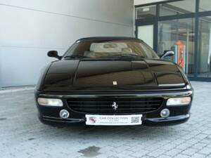 Bild 2/20 von Ferrari F 355 Spider (1996)