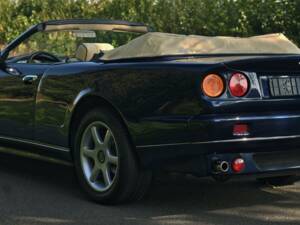 Imagen 11/50 de Aston Martin V8 Volante (1998)