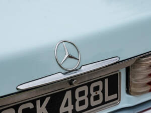 Bild 18/50 von Mercedes-Benz 350 SL (1973)