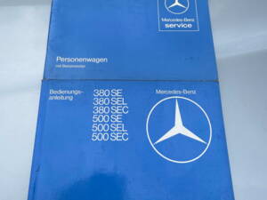 Image 21/24 of Mercedes-Benz 500 SEL (1982)
