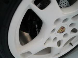 Image 41/50 de Porsche 911 Carrera (2005)