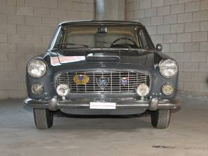 Image 3/44 de Lancia Flaminia Coupe Pininfarina 3B (1963)