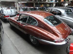 Afbeelding 13/26 van Jaguar E-Type (2+2) (1968)