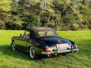 Imagen 6/67 de Mercedes-Benz 190 SL (1961)