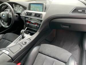 Image 15/19 of BMW 640d Gran Coupé (2012)