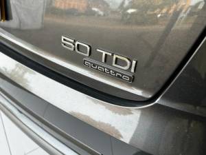 Bild 13/50 von Audi Q8 50 TDI (2019)