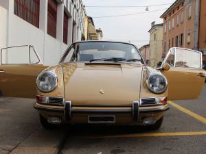 1967 Porsche 911 2.0 S coupè swb Beige zand