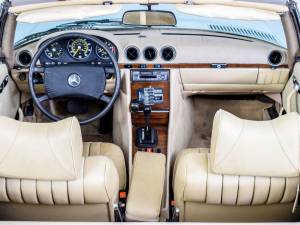 Afbeelding 21/50 van Mercedes-Benz 450 SL (1978)