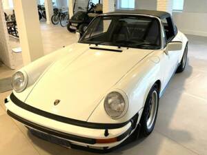 Bild 4/7 von Porsche 911 2.7 (1976)