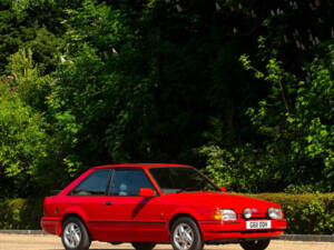 Image 10/50 of Ford Escort IV XR3i (1989)