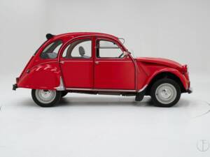 Immagine 6/15 di Citroën 2 CV 6 Club (1989)