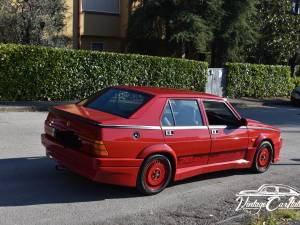 Imagen 9/35 de Alfa Romeo 75 1.8 Turbo Evoluzione (1987)