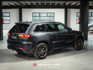 Image 6/50 of Jeep Grand Cherokee 6.4 V8 SRT (2015)