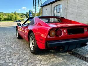 Image 11/18 of Ferrari 308 GTS (1978)