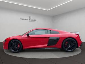 Immagine 2/18 di Audi R8 V10 performance quattro (2019)