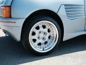 Image 17/50 of Peugeot 205 GTi 1.9 (1990)