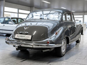 Image 2/24 de BMW 2600 (1961)