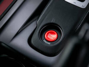 Bild 27/37 von Nissan GT-R Black Edition (2016)