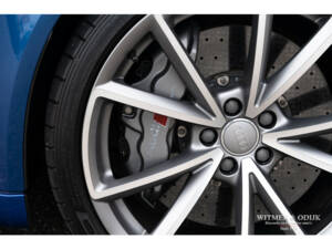Image 21/32 of Audi RS4 Avant (2014)