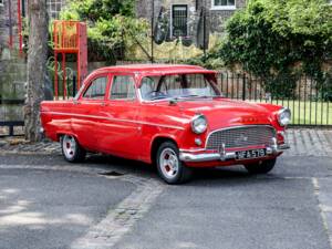 Bild 10/33 von Ford Consul 375 (1961)