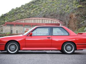 Image 2/36 de BMW M3 (1991)