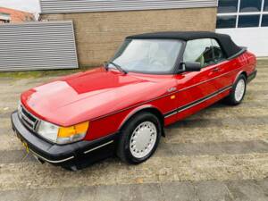 Imagen 13/38 de Saab 900 Turbo (1988)