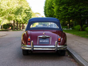 Image 9/24 de Jaguar XK 150 3.8 S DHC (1960)