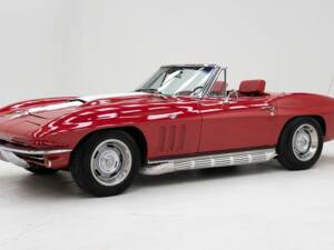 Immagine 1/15 di Chevrolet Corvette Sting Ray Convertible (1965)
